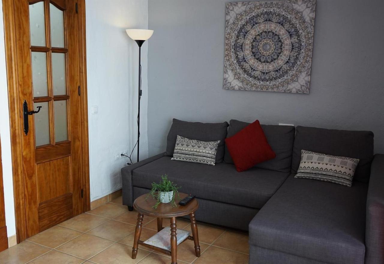 El Rinconcito Apartment *