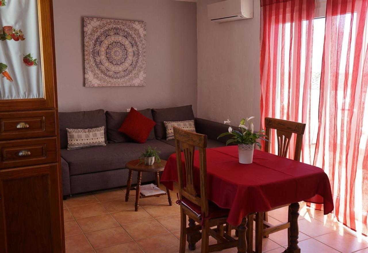 El Rinconcito Apartment *